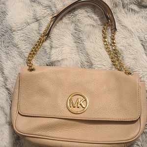 Michael Kors Light Pink Leather Shoulder Bag